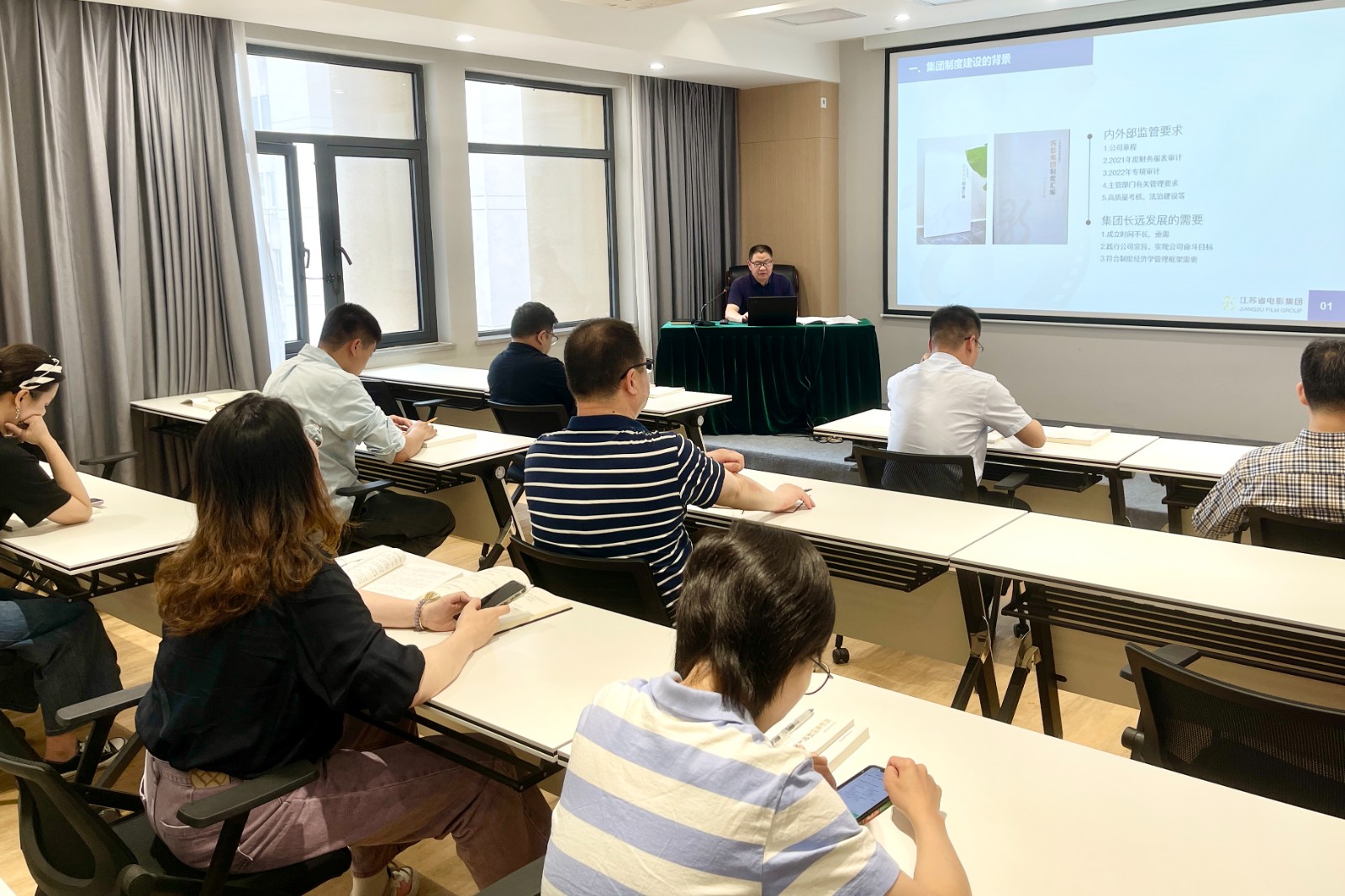 1684481122174003750.jpg 1684481122174003750.jpg